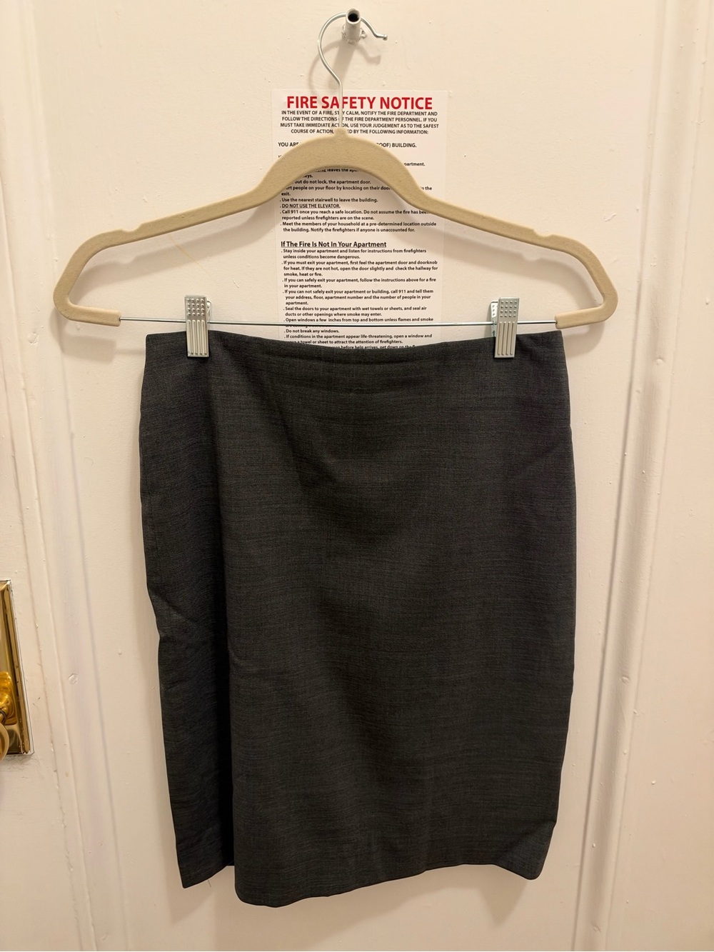 Theory Classic Women's Charcoal Pencil Skirt - Tailored Workwear